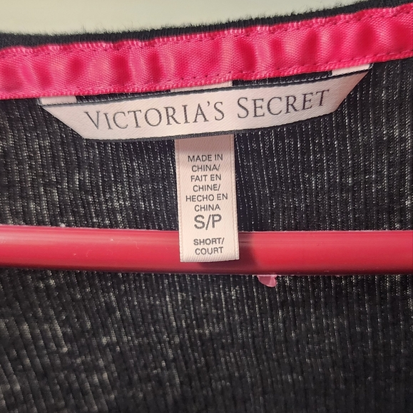 Victorias Secret long Sleeve Button Up - Picture 2 of 3